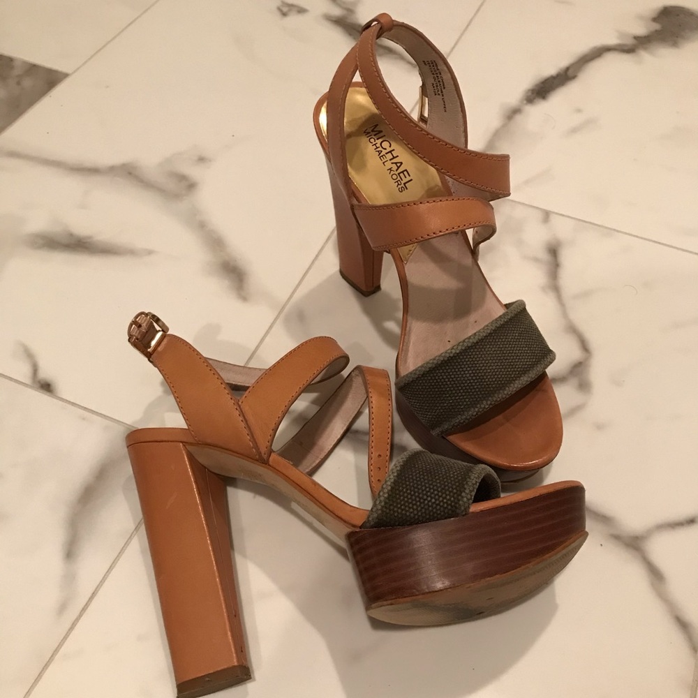 Michael Kors summer heel